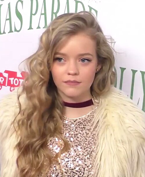 Fayl:Jade Pettyjohn 2016.jpg
