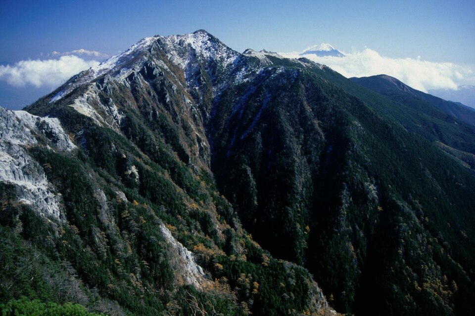 Fayl:Kannondake from Jizodake.jpg