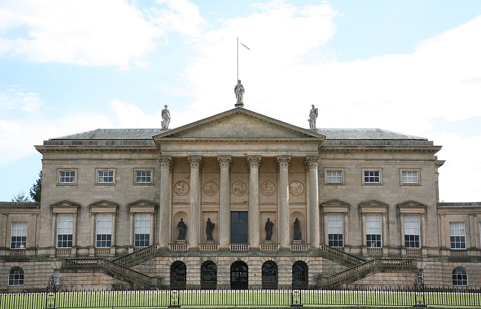 Fayl:Kedleston Hall 20080730-04.jpg