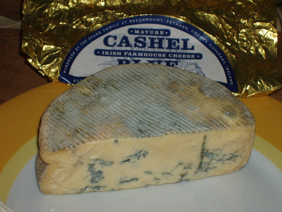 Fayl:CashelBlue.JPG