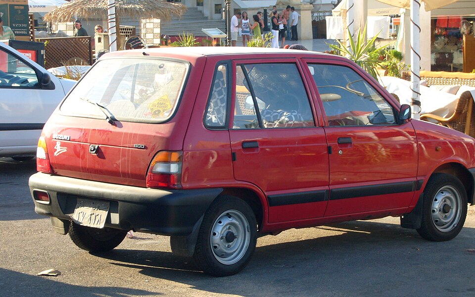 Fayl:Suzuki 800.jpg