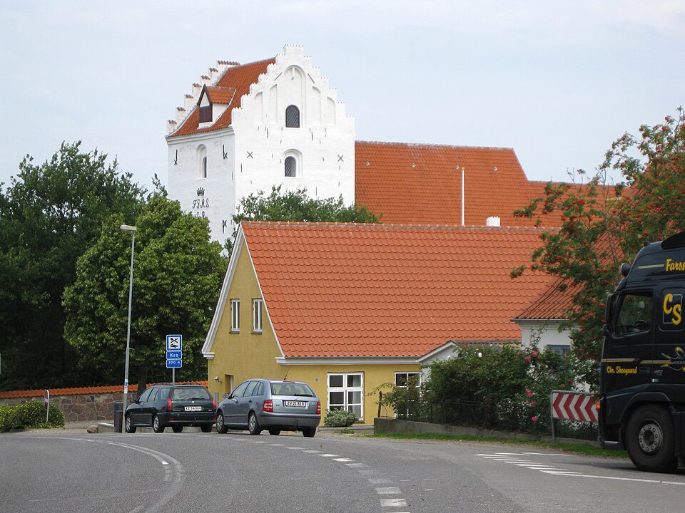 Fayl:Tullebølle Kirke3.jpg