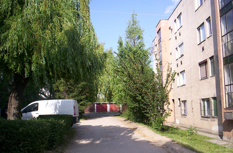 Fayl:Ecseri 180.jpg