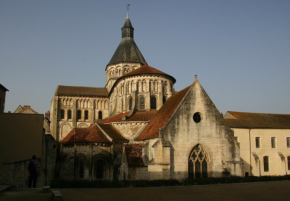 Fayl:La Charite-Notre-Dame-122-2008-gje.jpg