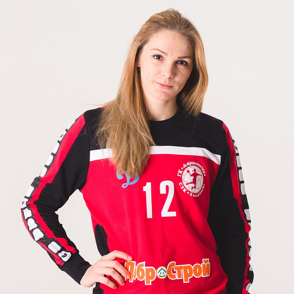Fayl:Vika Kalinina.jpg