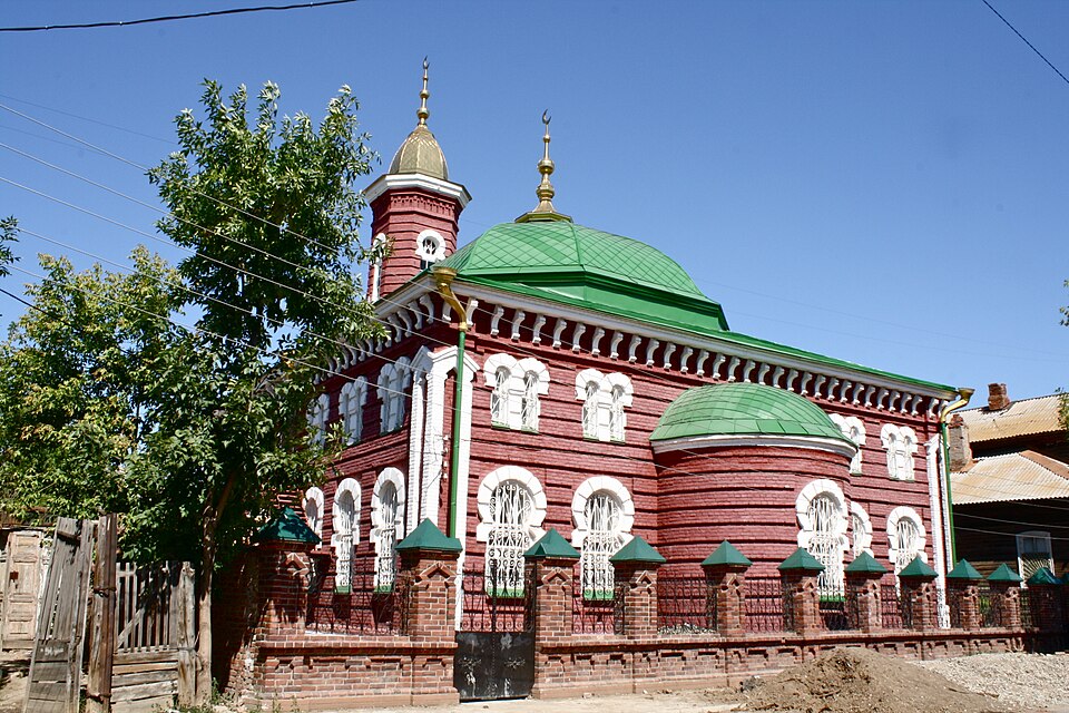 Fayl:Астрахань. Красная мечеть.JPG