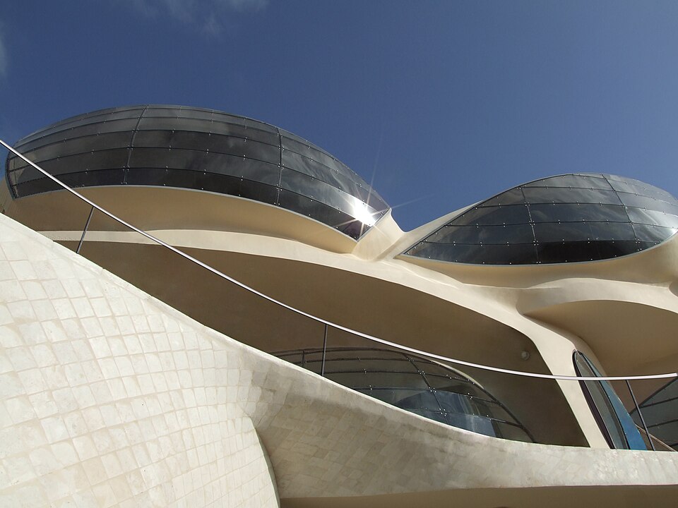 Fayl:Biomorphic House.jpg