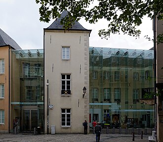 Historisches Museum der Stadt Luxemburg 8325-026.jpg