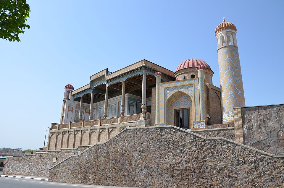 Fayl:Mosque Hazrat-Hyzr (1).JPG