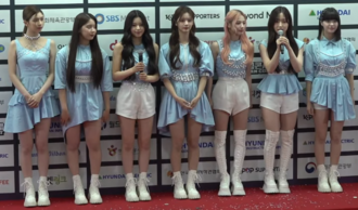 Nmixx in June 2022 From left to right: Bae, Jiwoo, Kyujin, Sullyoon, Jinni (former), Haewon and Lily