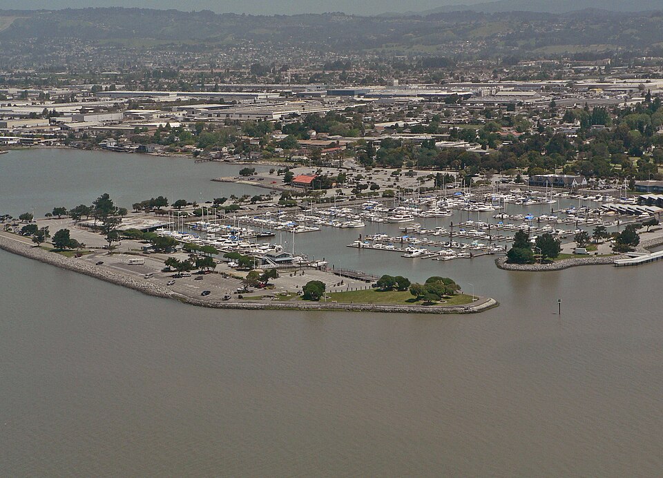 Fayl:San Leandro Marina 07830.JPG