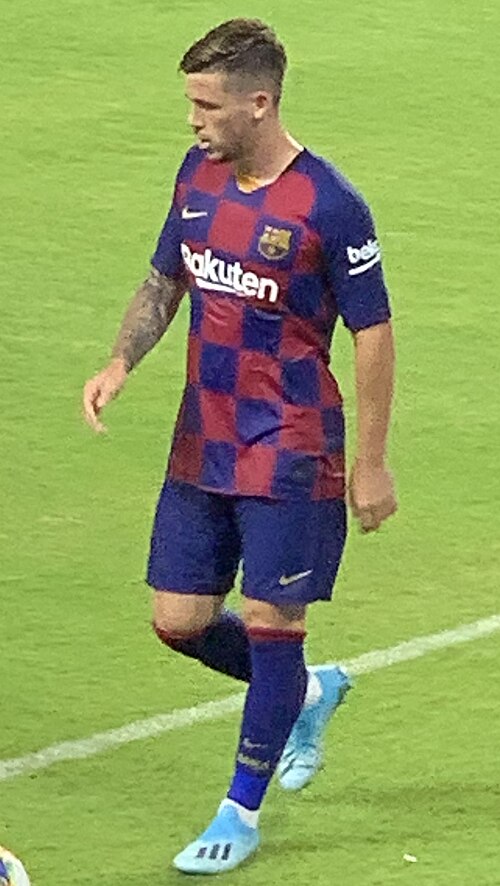 Fayl:Barça Napoli 10 (cropped).jpg