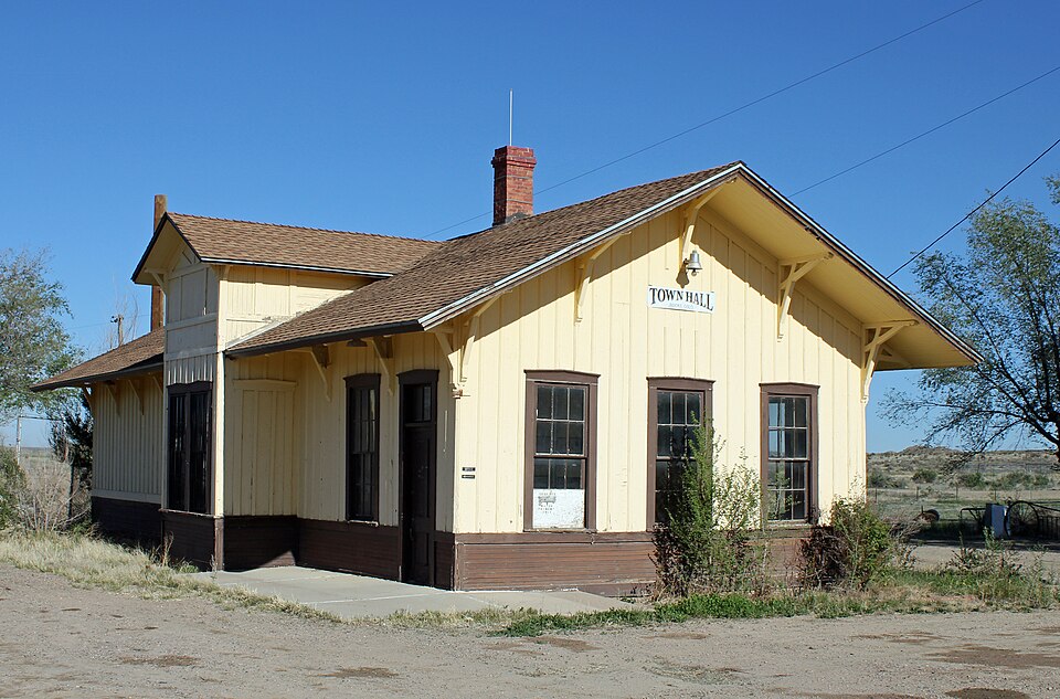 Fayl:Boone Santa Fe Railroad Depot.JPG