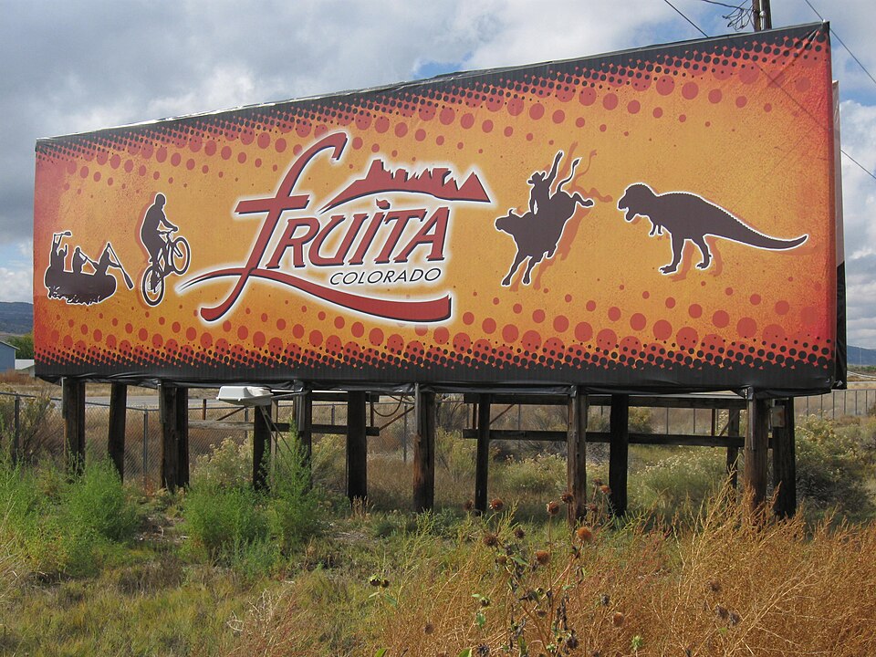 Fayl:Fruita-Interstate70-signage.JPG