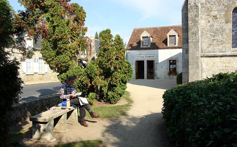 Fayl:Germigny-des-Prés-08-2008-gje.jpg