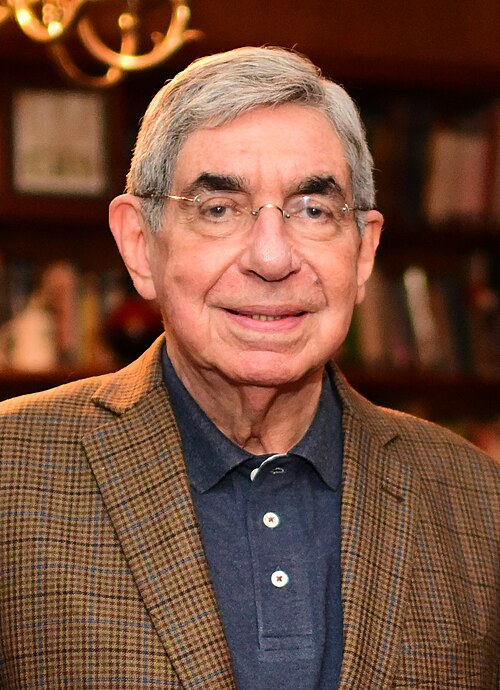 Fayl:Óscar Arias (cropped).jpg