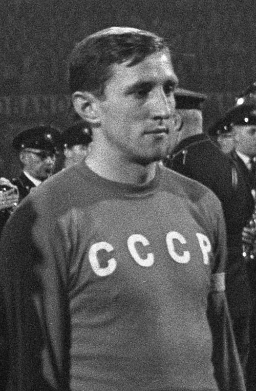 Fayl:Albert Shesternyov (1967).png