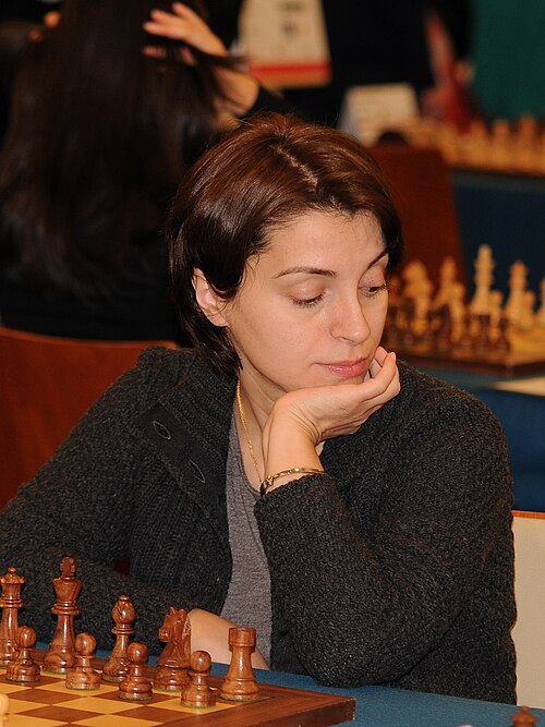 Fayl:Nino Khurtsidze 2013.jpg