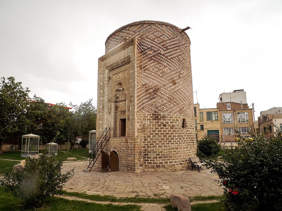 Fayl:3 Gonbad photo 2.jpg