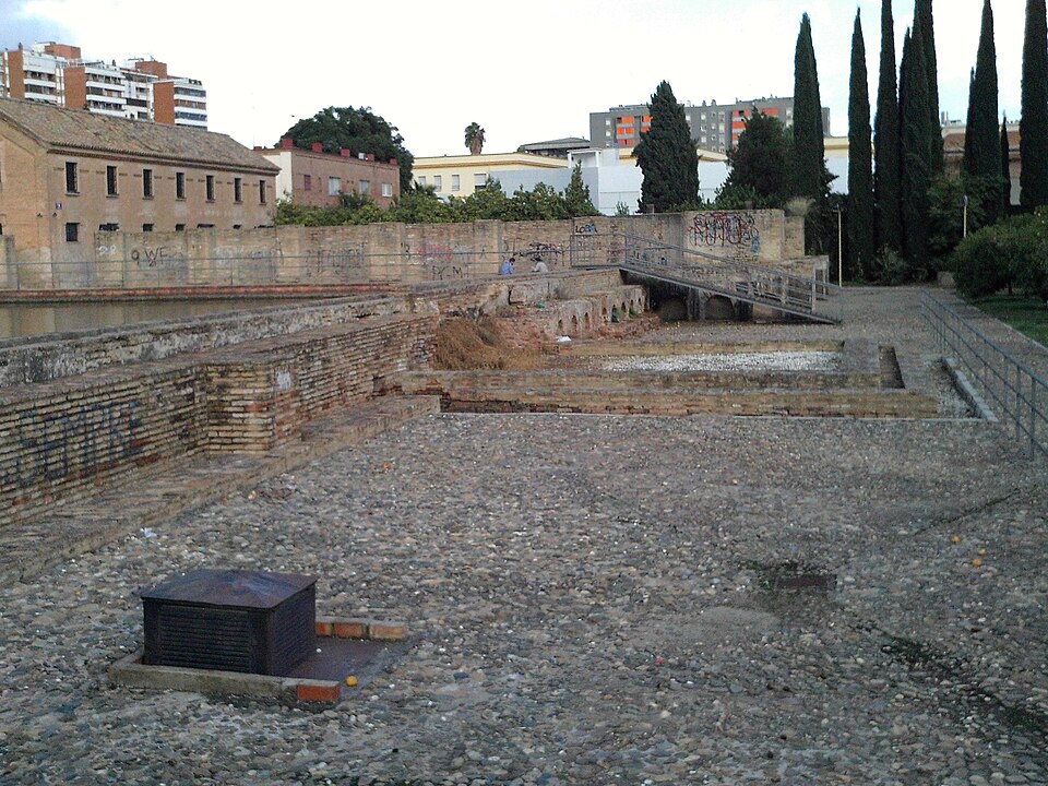 Fayl:Alberca 02.jpg