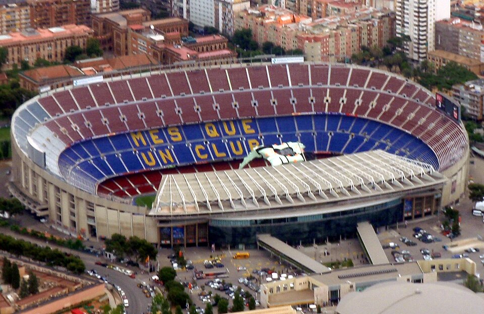Fayl:Camp Nou aerial (cropped).jpg