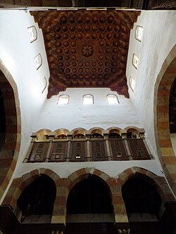 Bashtak saroyining qabulxona zalining shifti.