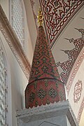 Zal Mahmud posho masjidi minbari