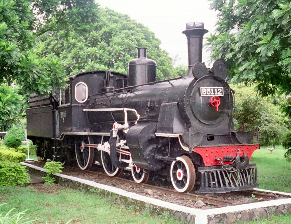 Fayl:Ambarawa locomotief.jpg