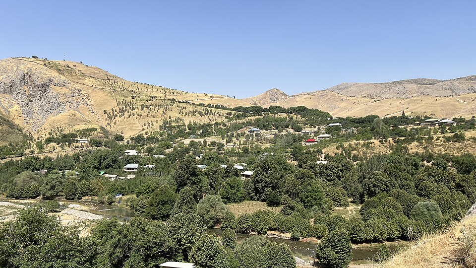 Fayl:Bashir neighborhood.jpg