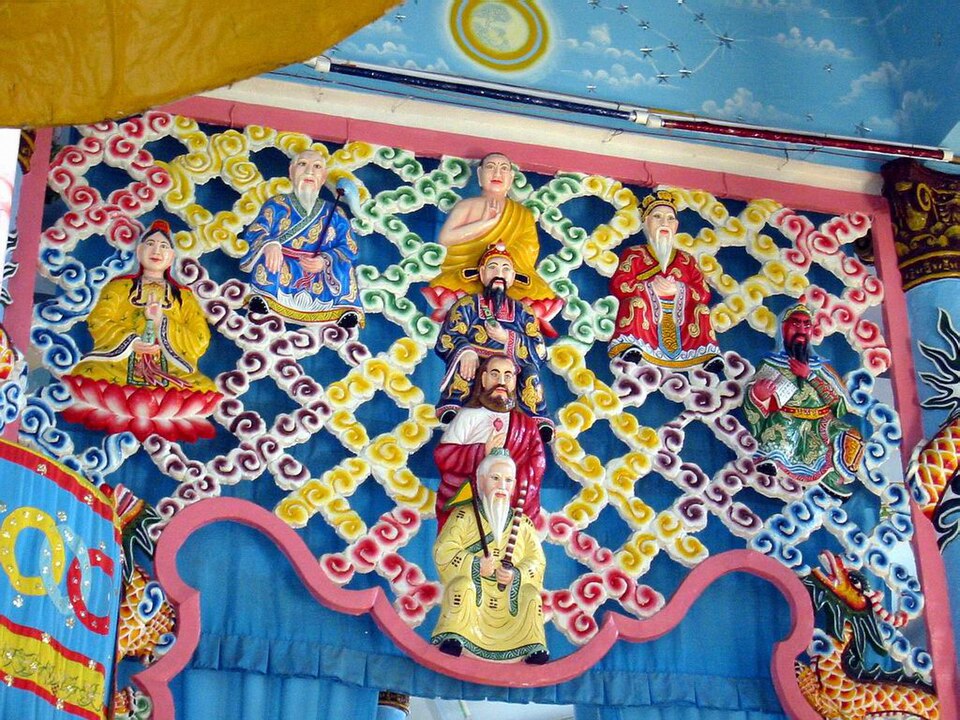 Fayl:Cao Dai Temple Vietnam(2).jpg