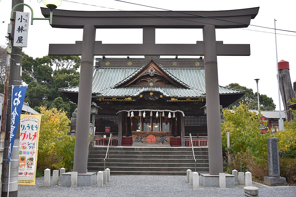 Fayl:Raiden-jinja (Itakura) Torii2.jpg