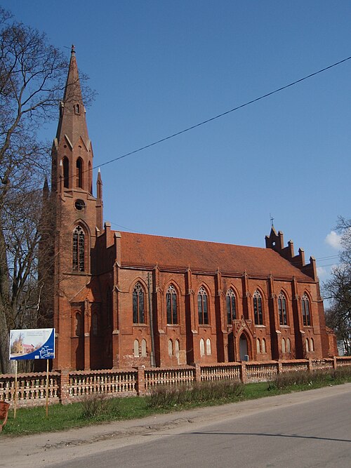 Fayl:Slawsk Heinrichswalde Kirche.JPG