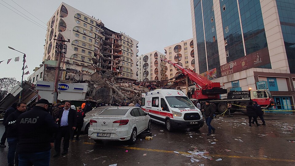 Fayl:2023 Gaziantep Earthquake-Diyarbakir 1.jpg