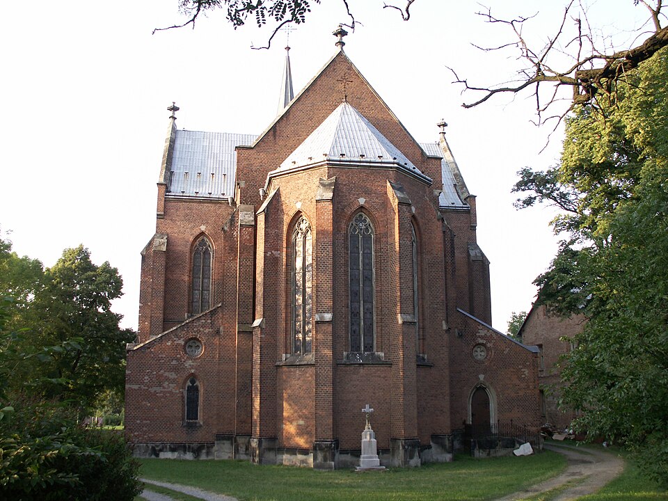 Fayl:Liptaň-kostel.JPG