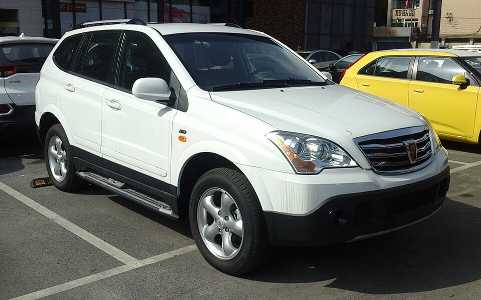 Fayl:Roewe W5 China 2016-04-17.jpg