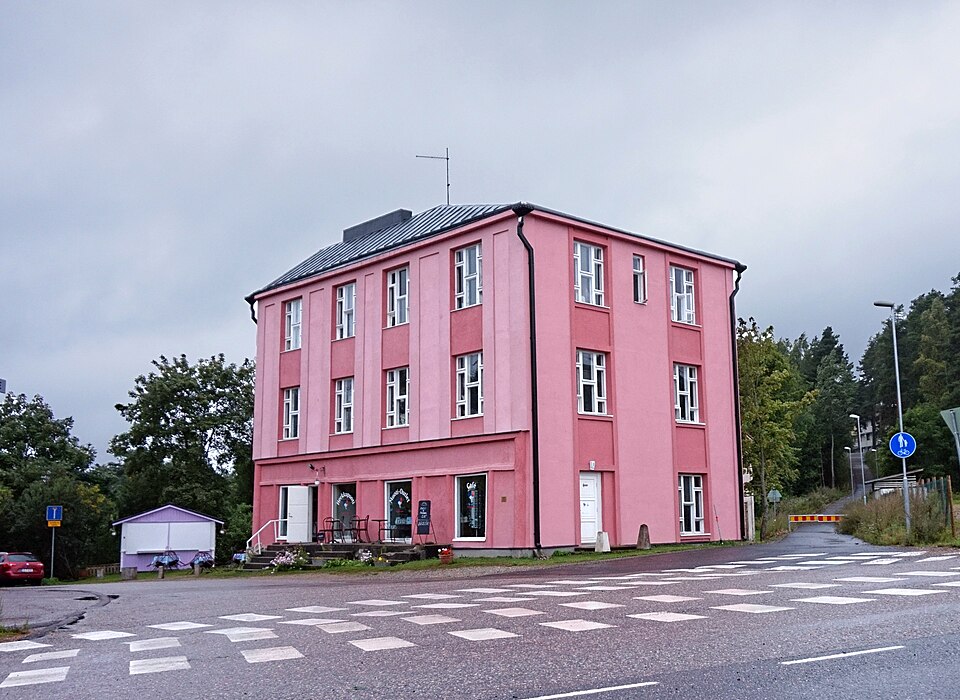 Fayl:Vääksy - Vesijärventie 1.jpg
